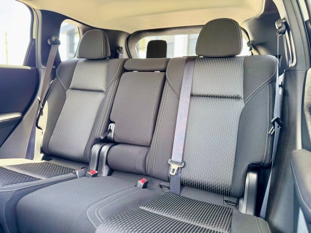 2026 Mitsubishi Outlander ES